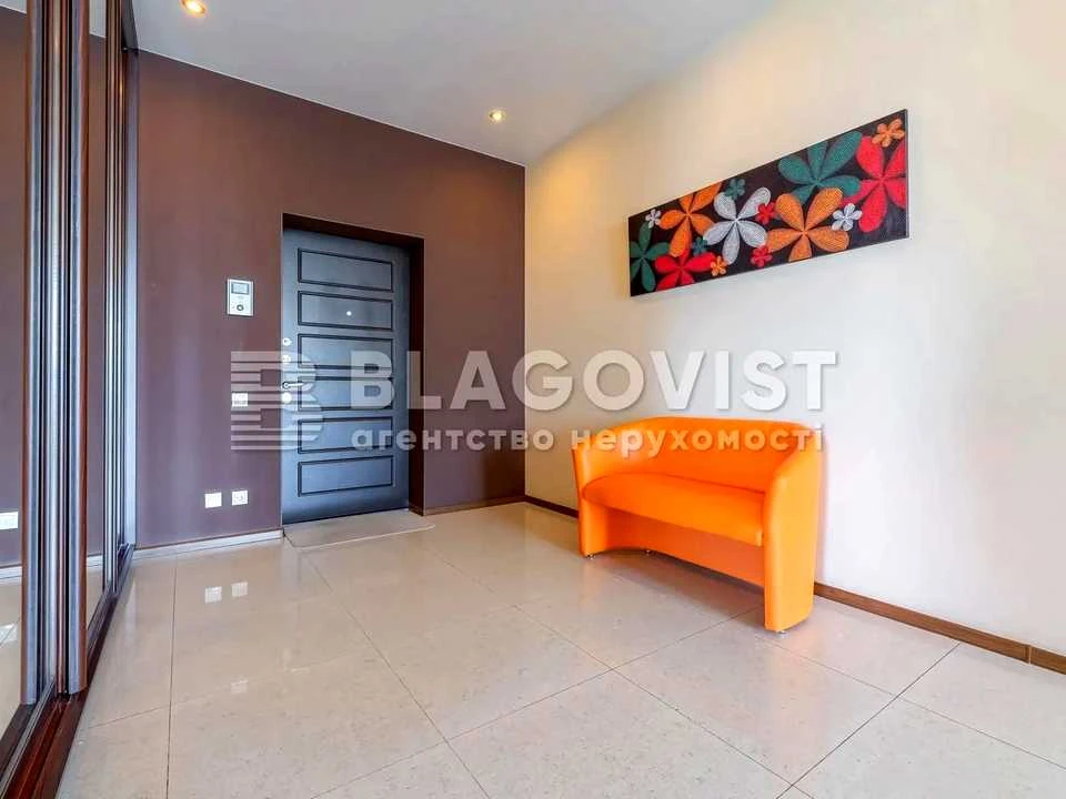 Apartment. Kyiv, Mokra St. (Kudryashova)