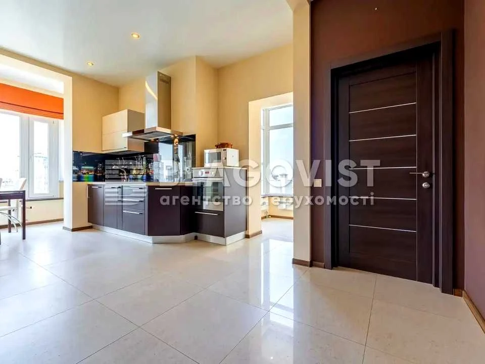 Apartment. Kyiv, Mokra St. (Kudryashova)