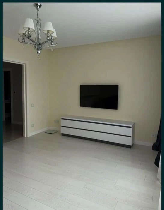 D.Здам 2-кімн. квартиру 61 м² в ЖК «Зарічний», 11 поверх (ав
