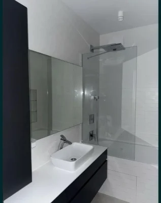D.Здам 2-кімн. квартиру 61 м² в ЖК «Зарічний», 11 поверх (ав