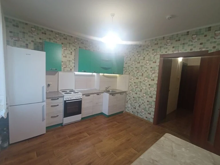 Данченка 3, ЖК Крістер Град, Ретровіль