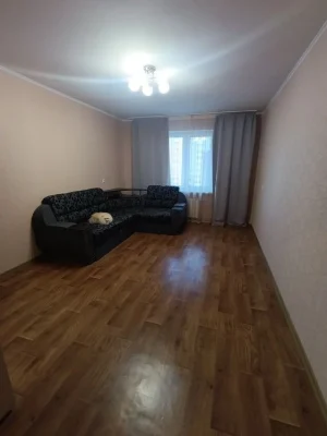 Данченка 3, ЖК Крістер Град, Ретровіль