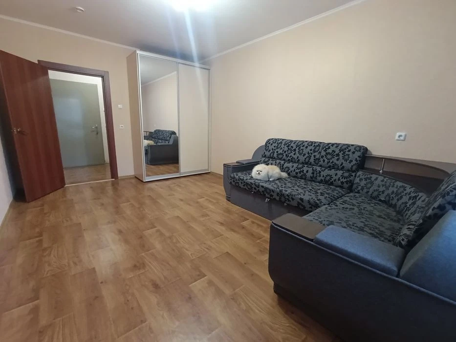 Данченка 3, ЖК Крістер Град, Ретровіль