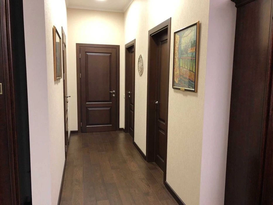 Аренда 3-кімнатної квартири 140 м² ЖК Французький квартал
