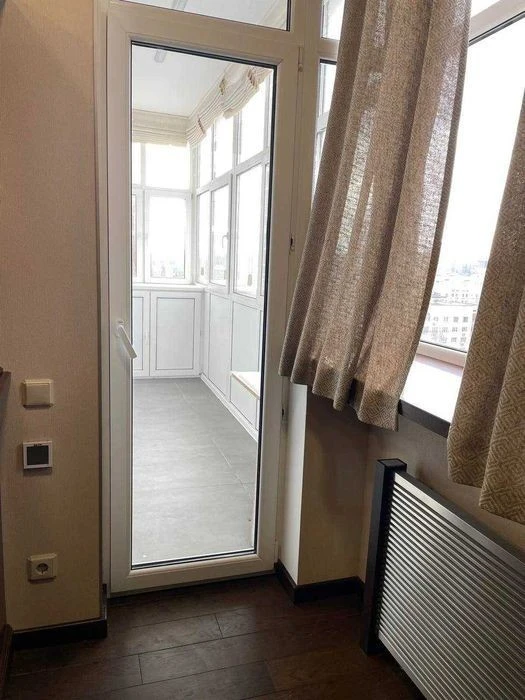 Аренда 3-кімнатної квартири 140 м² ЖК Французький квартал