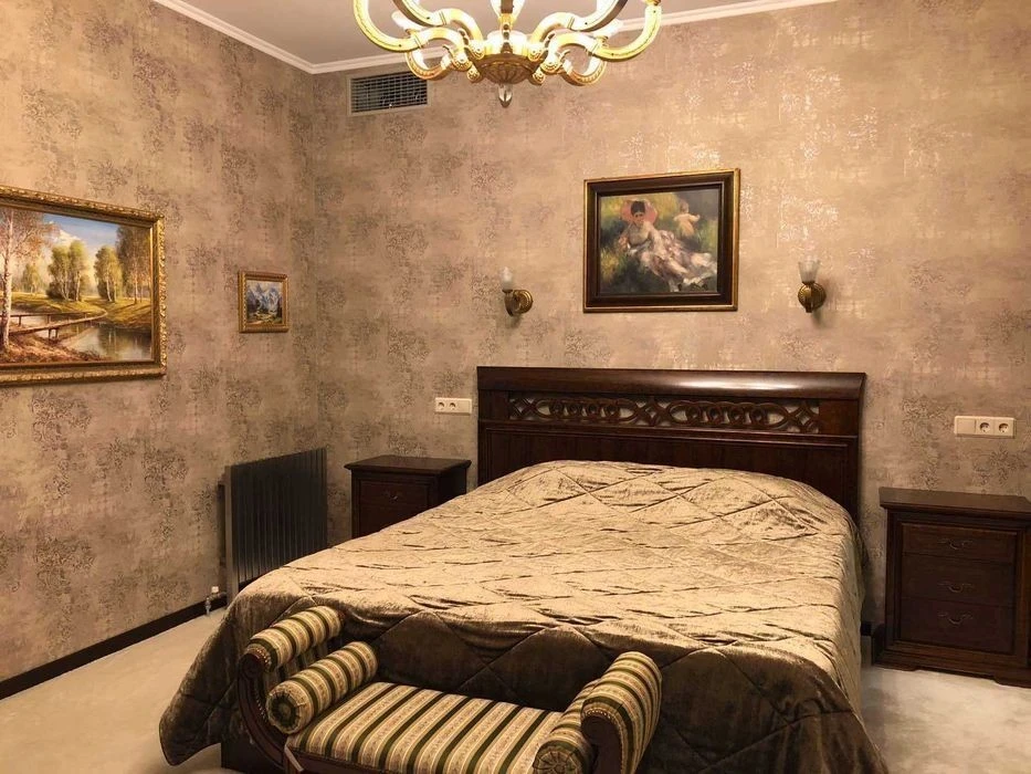 Аренда 3-кімнатної квартири 140 м² ЖК Французький квартал
