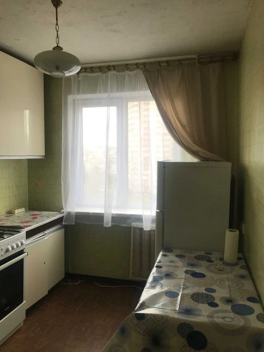 Здам 1-кімнатну б-р Верховної Ради 23-а, метро Дарниця