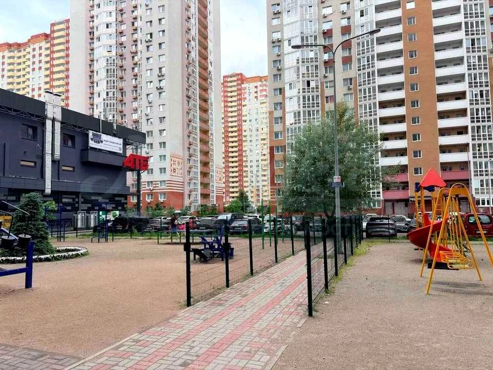 Квартира. Київ, Бориса Гмирі вул.