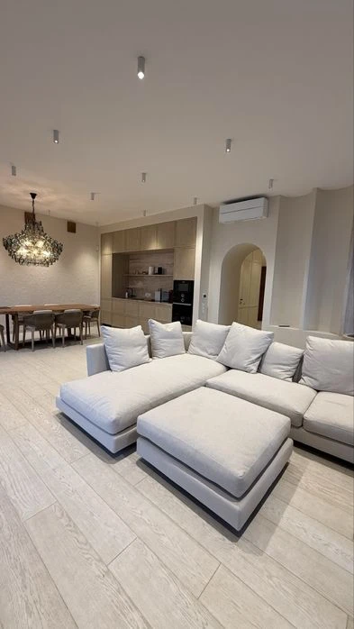 Продам 2к квартиру 143м² ЖК Юбилейный Французский бульвар