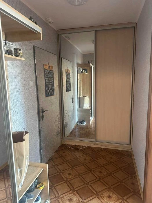 Здається 1-к, вул. Урлівська, метро Позняки, Осокорки