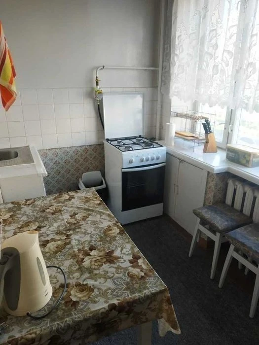 Здам 2кв. на бул-рі Лесі Українки 26