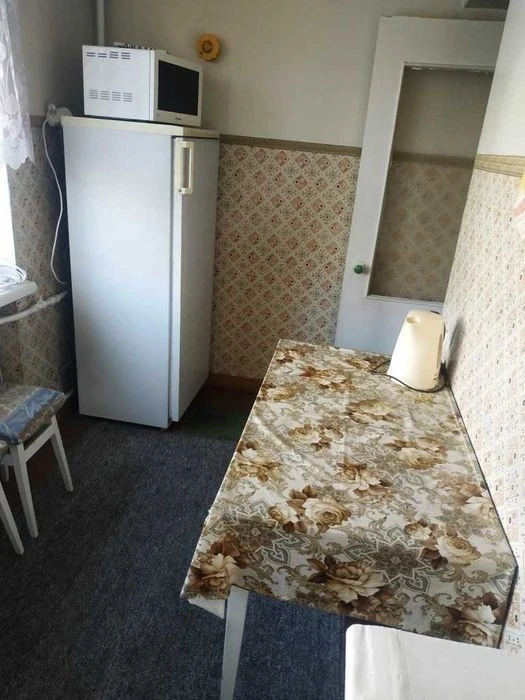 Здам 2кв. на бул-рі Лесі Українки 26