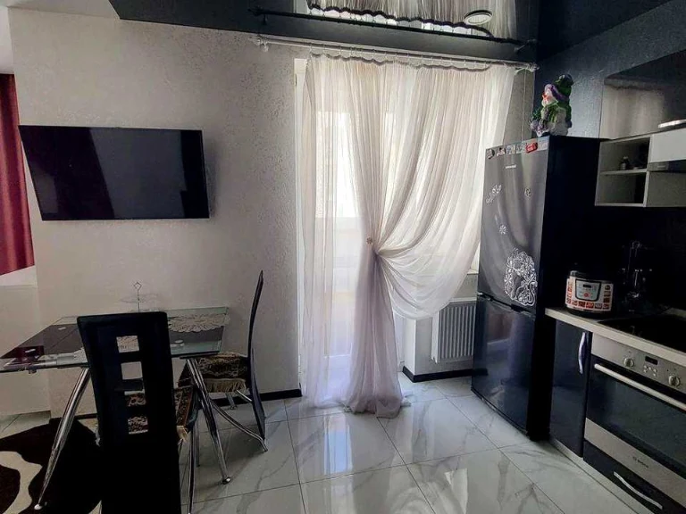 Apartment. Kharkiv, Heroiv Kharkova Ave. (Moskovskiy)