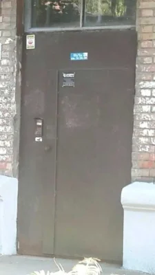 Простора 2-х кімнатна квартира між двома метро Святошино, та