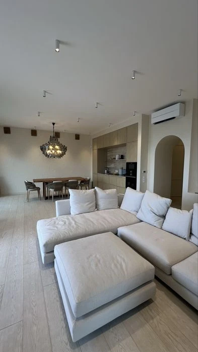 Продам 2к квартиру 143м² ЖК Юбилейный Французский бульвар