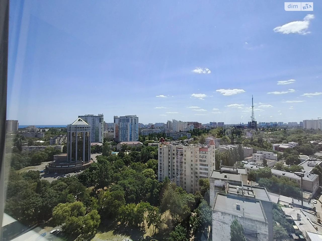 Продажа квартир Приморский.
