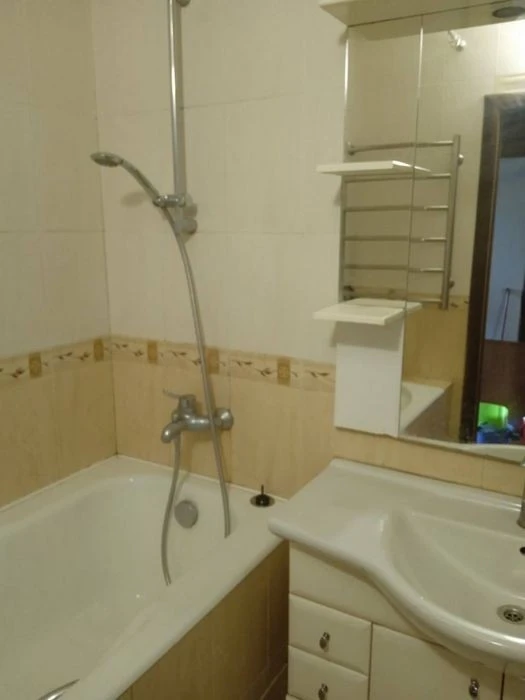 65м2 Здам 2к. кв. Федора Ернста 12 Пулюя, Кадетський гай пр.