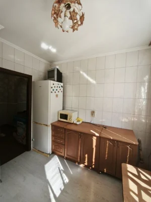 Оренда 2к квартира на Троєщині, вул. Червоної калини 15