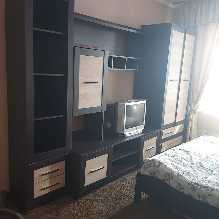 Оренда 2к квартира на Троєщині, вул. Червоної калини 15