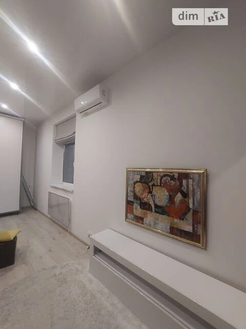 Довготривала оренда 1к квартири на вул. Залізнична 32 • ID 3