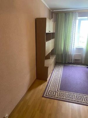 Здам 1 кімнатна квартира з ремонтом метро Позняки 5 хв