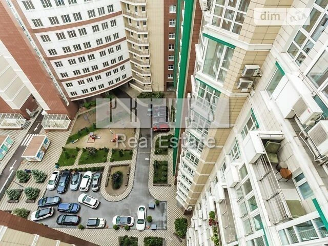 Довготривала оренда 2к квартири на вул. Василя Тютюнника 51/