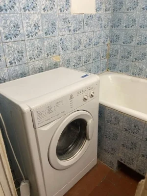 В довгострокову оренду від власника здається двокімнатна ква