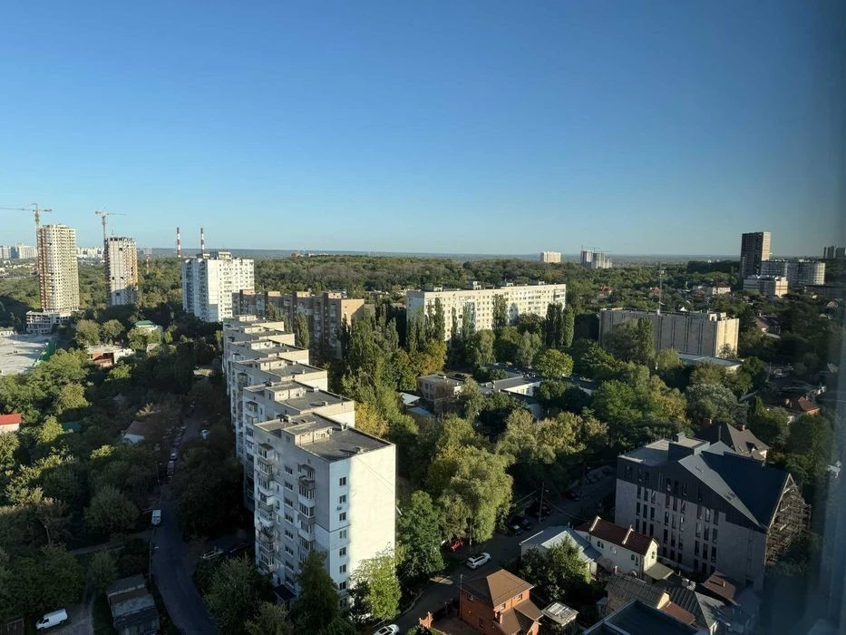 Сдам двухкомнатную квартиру на ул. Феодосийская 3В