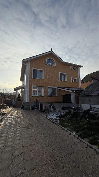 House for sale, 6th floor. B. Fontana/Chubaevka/Tolbukhy square