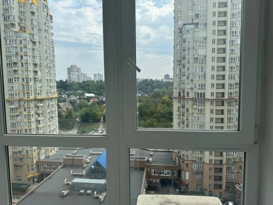 Мокра (Кудряшова) 16. Оренда двокімнатної квартири в ЖК «Пор