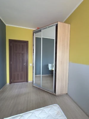 Здам 2к квартиру на Позняках вул. Драгоманова 2 б 3-ій повер