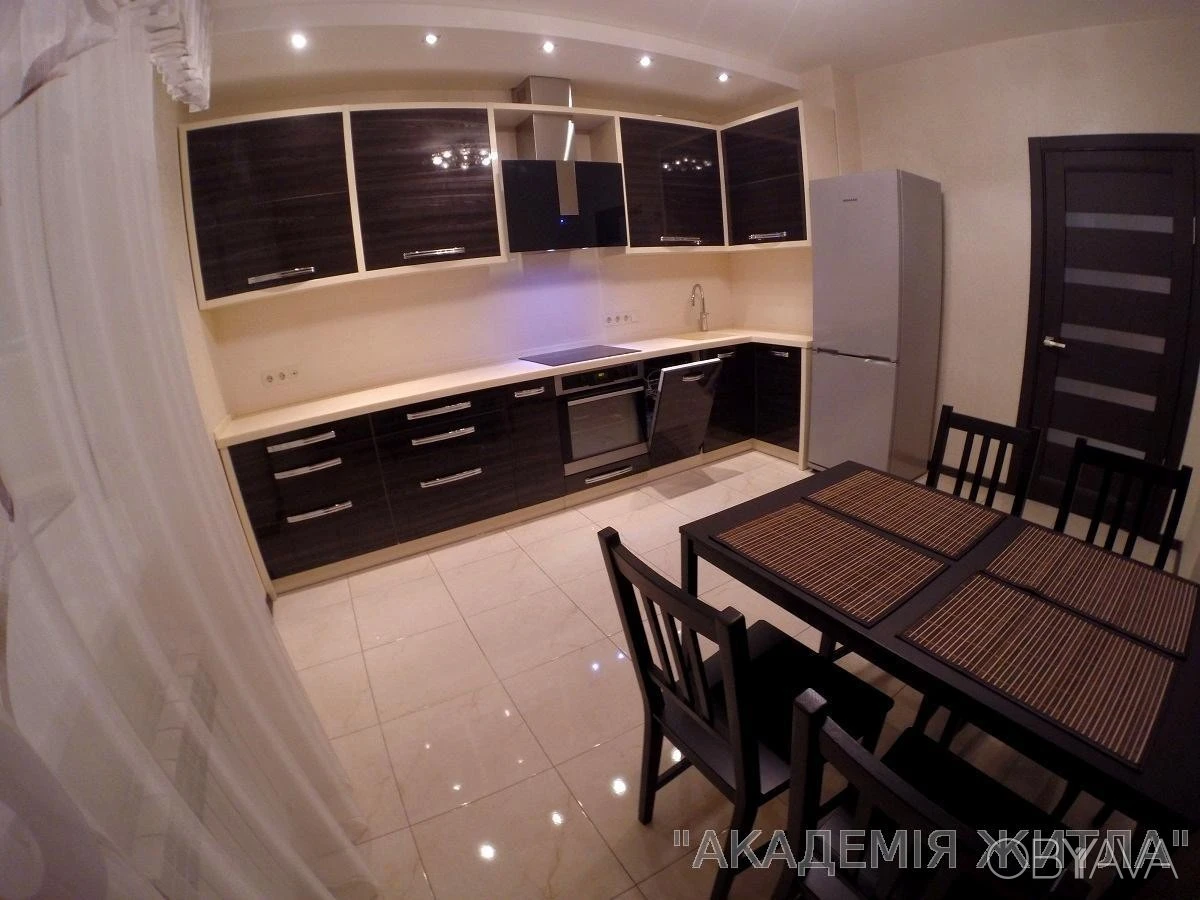 2-комнатная квартира, 81 м.кв.