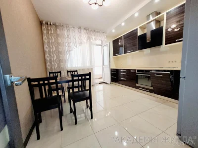 2-комнатная квартира, 81 м.кв.