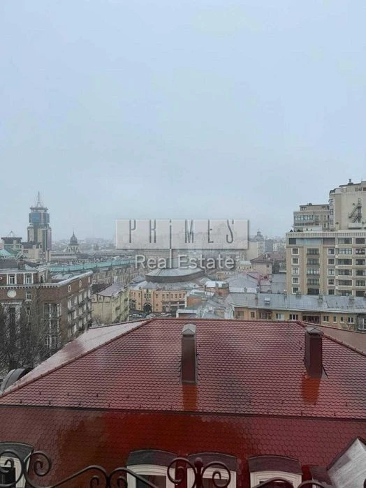 Оренда ексклюзивної квартири на 265м2 Крутий узвіз метро Печ