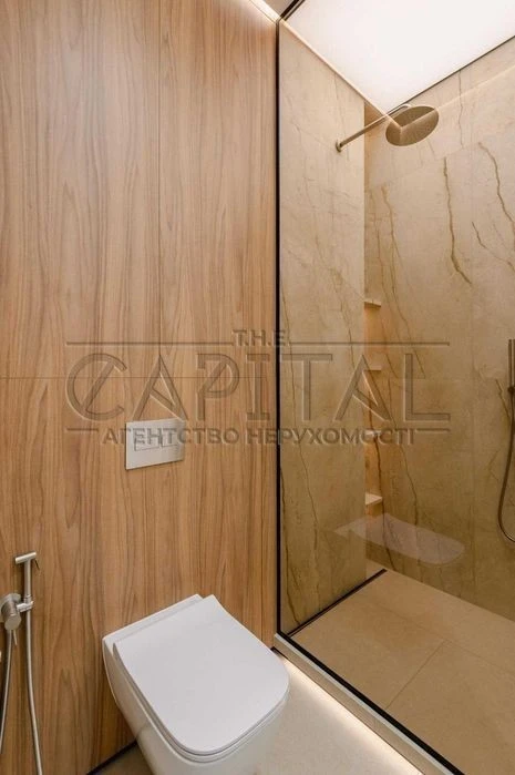 Оренда дизайнерської 2-кімнатної квартири в ЖК TRIIINITY | П