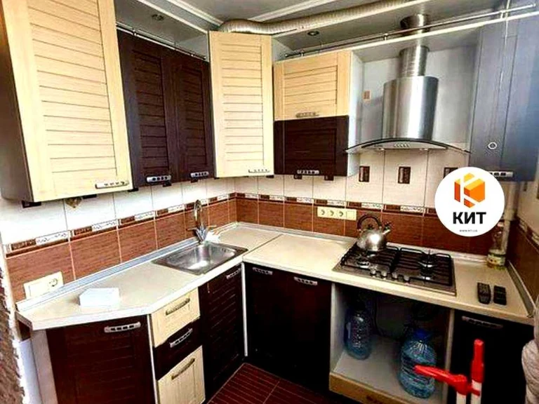 Apartment. Kharkiv, Bolgradska St. (Groznenska)