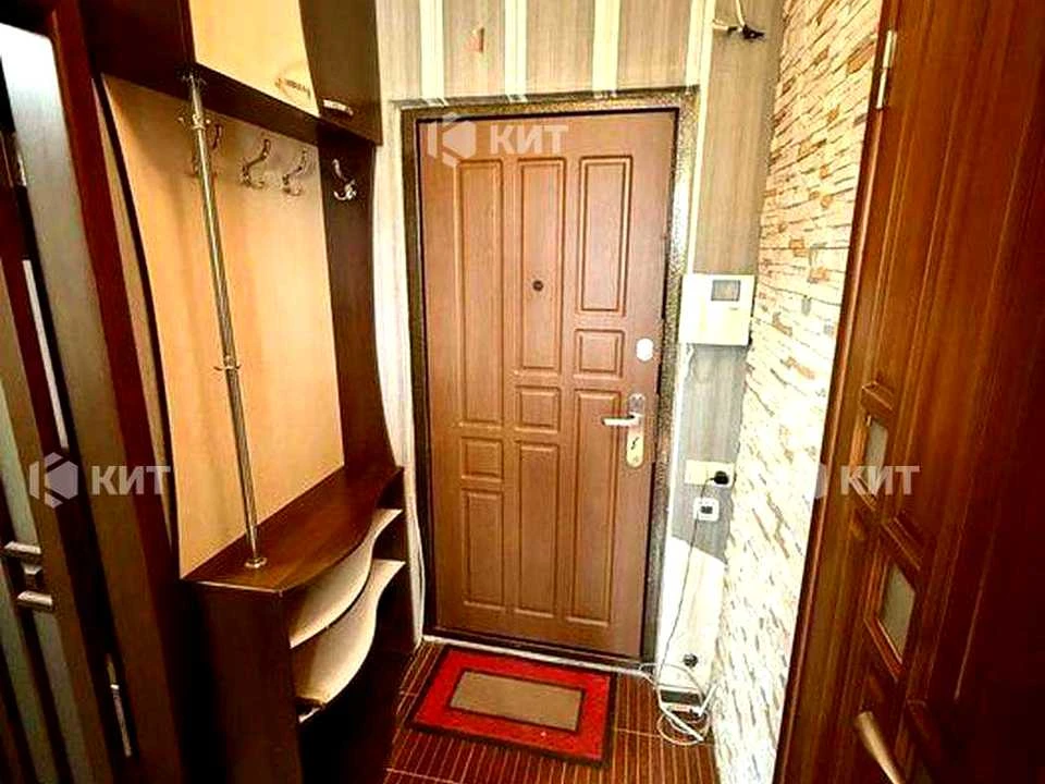 Apartment. Kharkiv, Bolgradska St. (Groznenska)