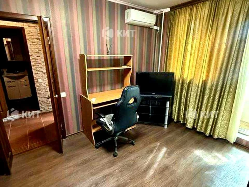 Apartment. Kharkiv, Bolgradska St. (Groznenska)