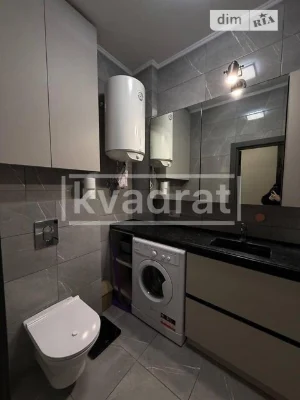 Довготривала оренда 1к квартири на вул. Мирна 2/1 • ID 33706