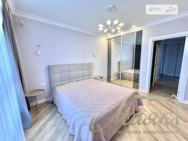 Довготривала оренда 2к квартири на вул. Предславинська 55А •