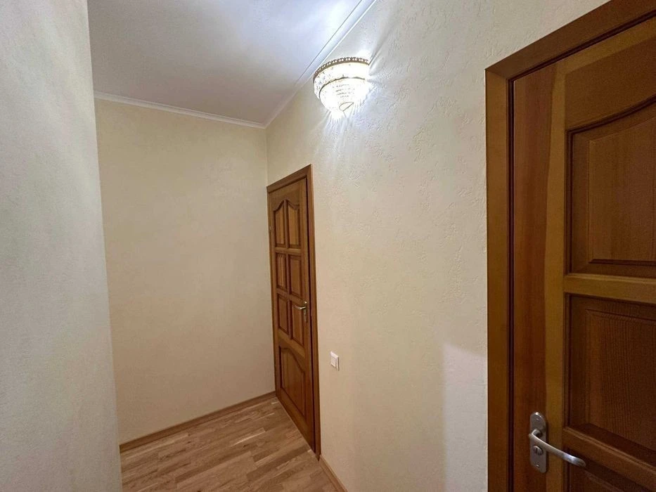 Оренда просторої 3-кімнатної квартири, 90 м² - вул. Вишняків
