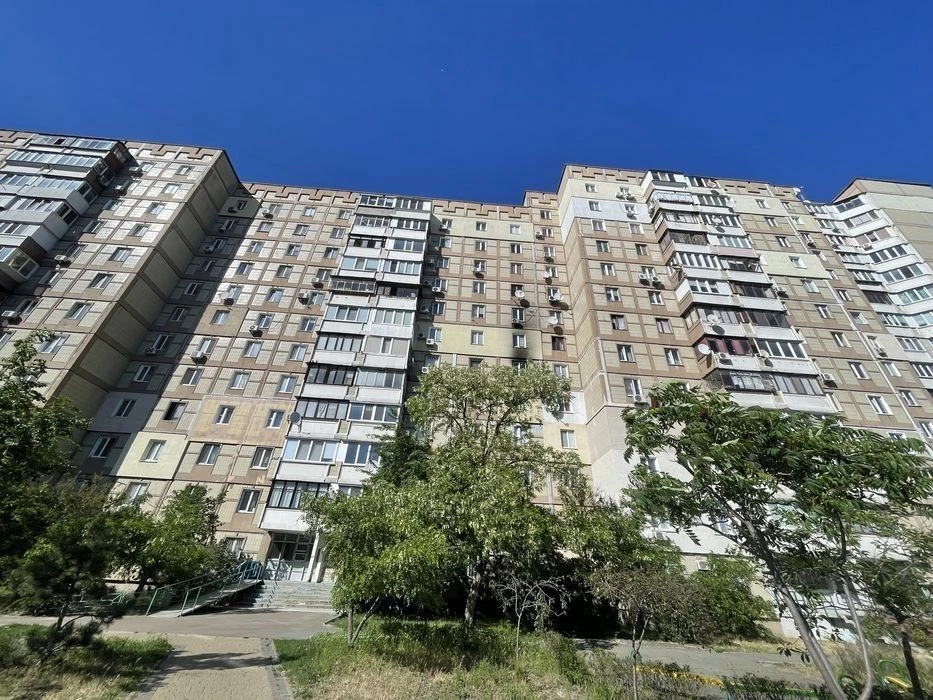 Оренда 1-к кв Троєщина ТЦ Район Оноре де Бальзака буд. 57