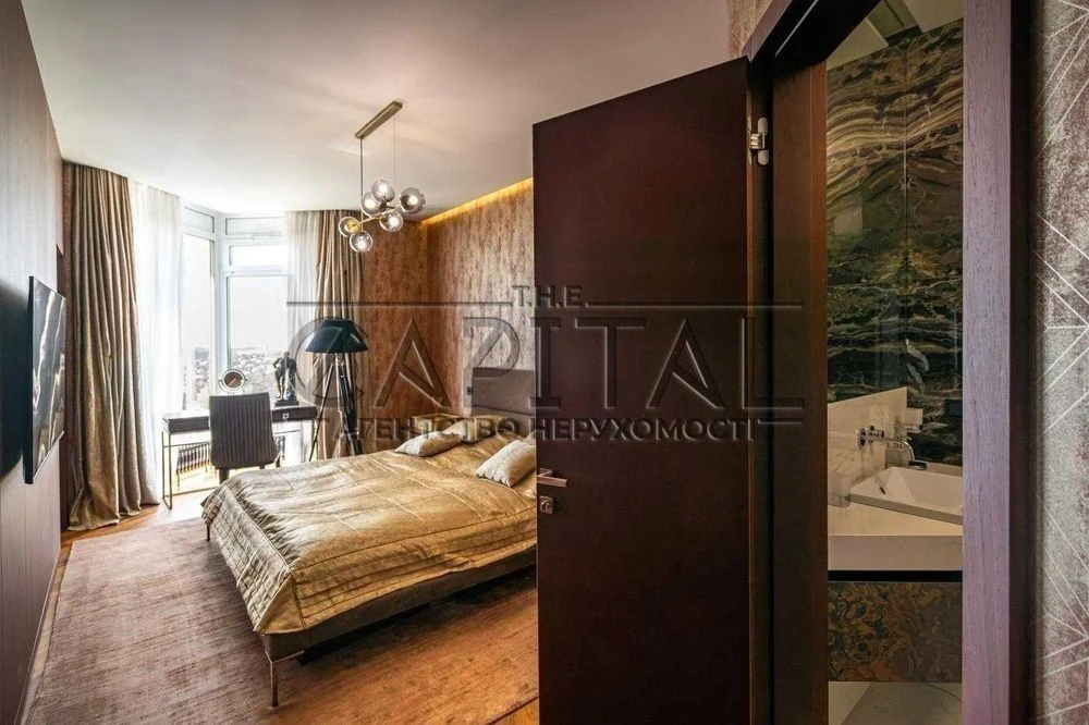 Оренда / Квартира 160 м2 / Французький квартал / Печерський