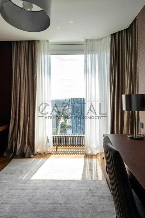Оренда / Квартира 160 м2 / Французький квартал / Печерський