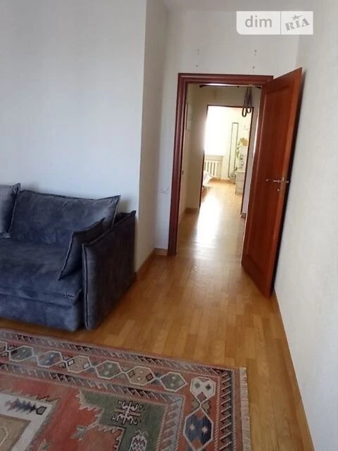 Довготривала оренда 4к квартири на вул. Відпочинку 12 • ID 3