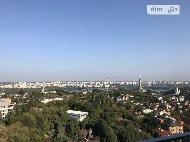 Довготривала оренда 3к квартири на вул. Лейпцизька 13А • ID