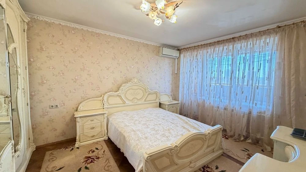 Шептицького 22-В, простора роздільна 2к, м Лівобережна 10хв