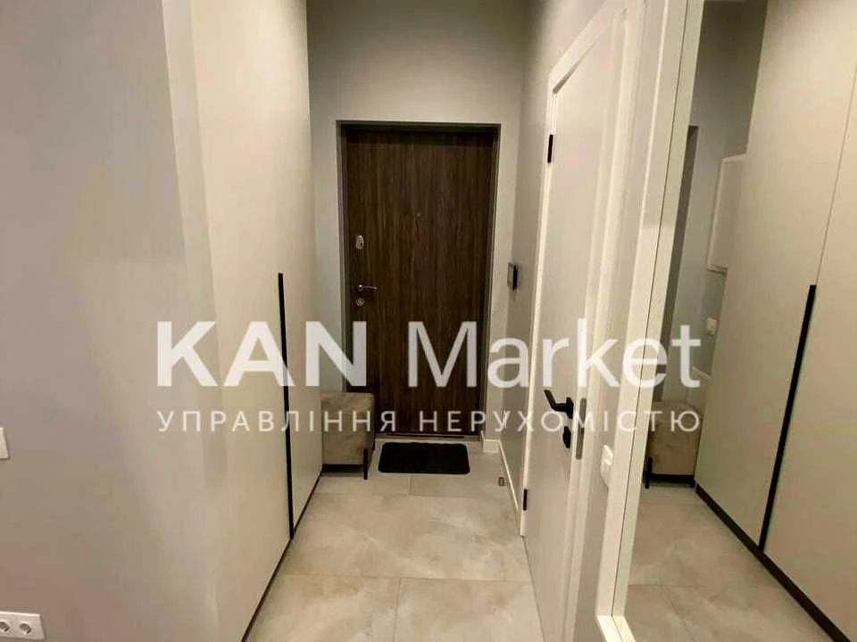 Квартира. Київ, Тадея Рильського бульв.
