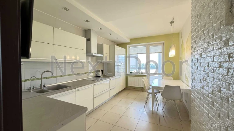 3-комнатная квартира, 120.00 кв.м
