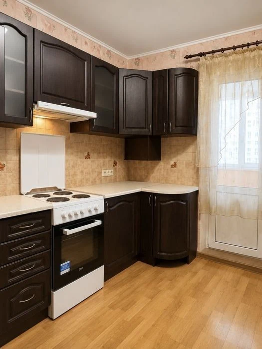 Оренда 1-кімнатної квартири, 43 м², Троєщина, вул. О. Екстер